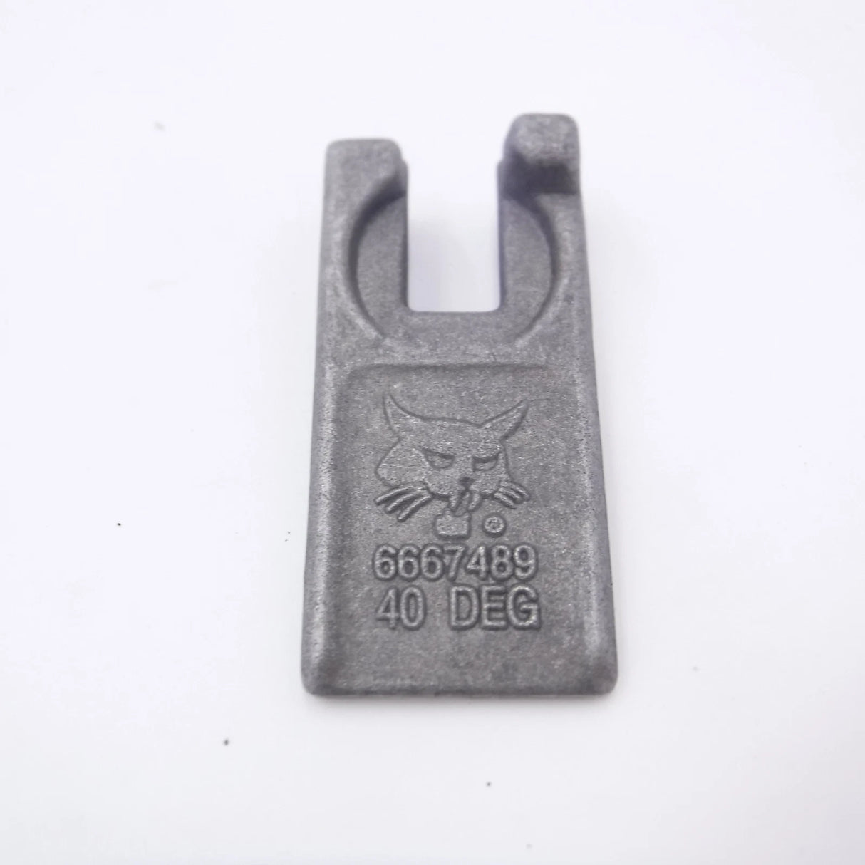 OEM Bobcat 40° Auger Tooth - 6667489