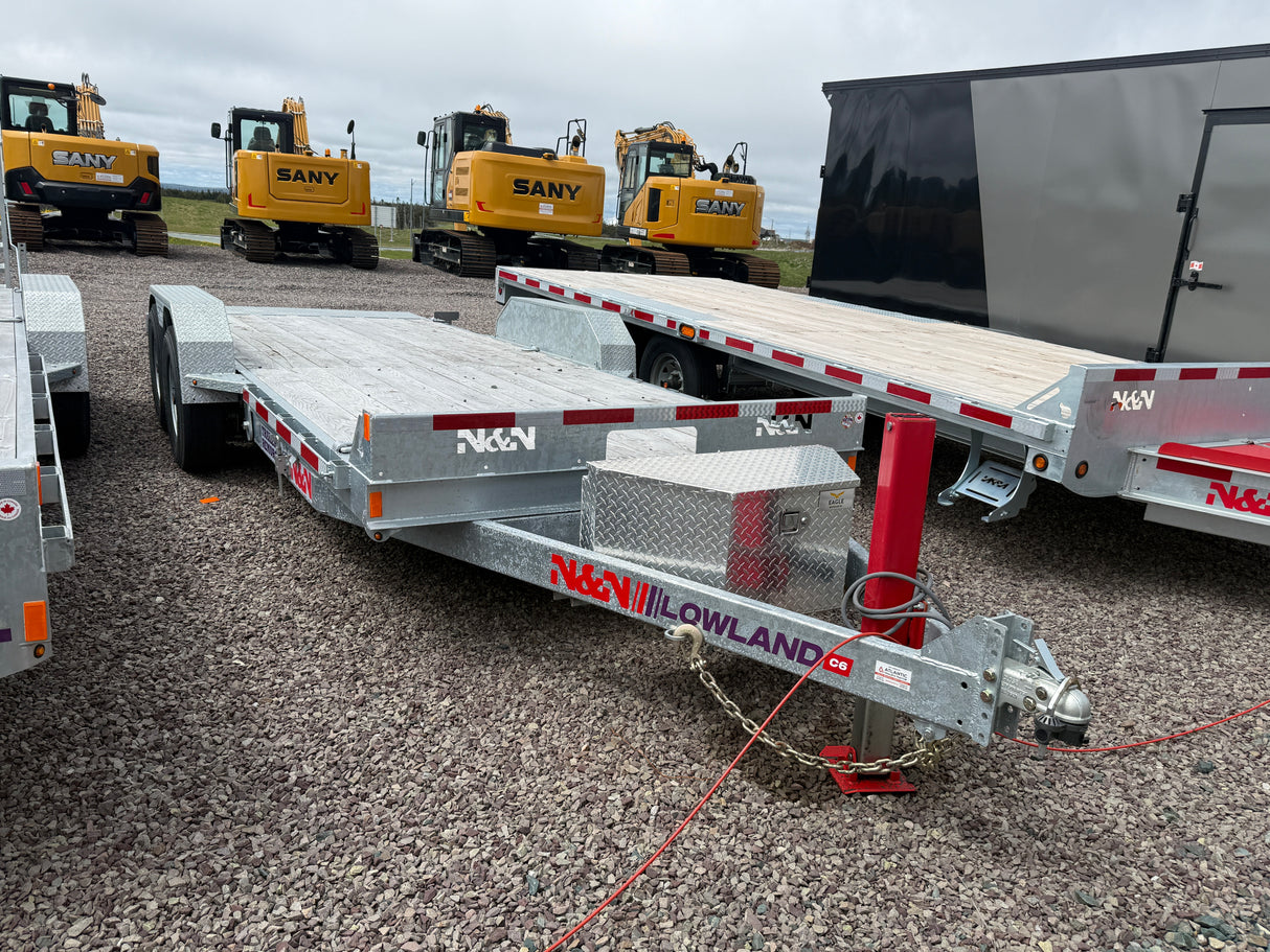 N&N Tilt Deck Lowland Series model 6.8' x 20'